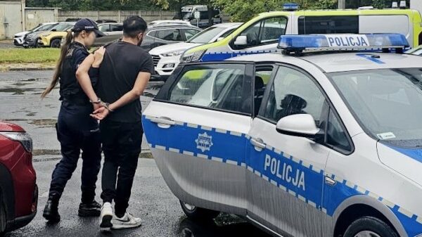 Kędzierzyn-Koźle: kolizja drogowa zakończyła się zatrzymaniem poszukiwanego 26-latka