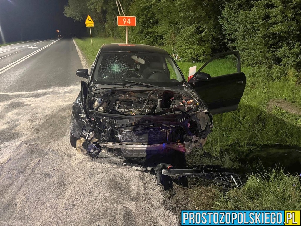 Wypadek na DK94 w Zielęcicach: Zderzenie Audi i Golfa, jedna osoba w szpitalu