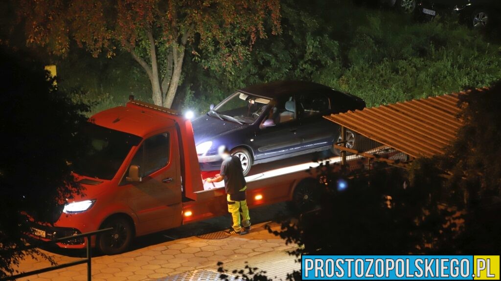 Opole: 41-latek zatrzymany na ul. Szymona Koszyka. Jechał mimo sądowego zakazu. Dodatkowo ...