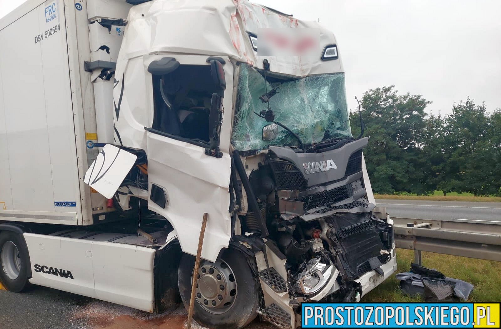 Wypadek na A4 pod Zakrzowem. Zderzyły się trzy ciężarówki, jedna osoba ranna