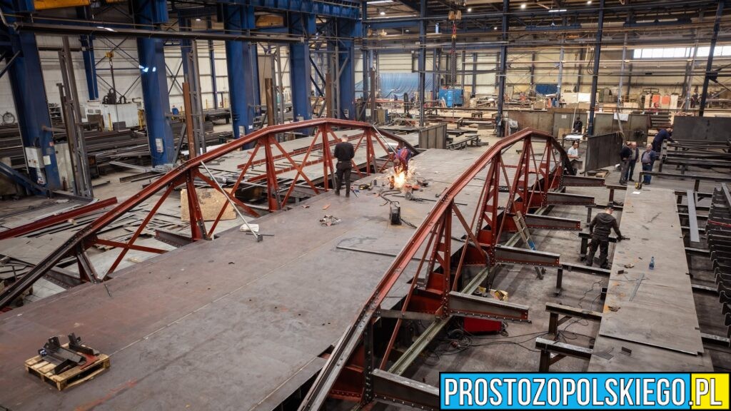 Zmiana organizacji ruchu w Opolu – montaż Mostu Zamkowego