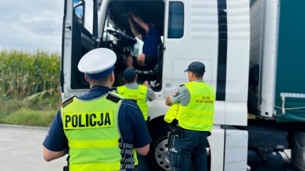 Wspólne kontrole ciężarówek w powiecie kędzierzyńsko-kozielskim