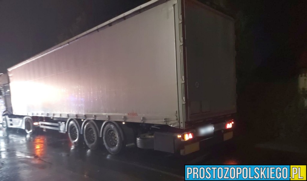 wypadek ciągnika, zderzenie z ciągnikiem, zderzenie z traktorem, wypadek z ciągnikiem rolniczym, wydadek krapkowice, wypadek, krępna,