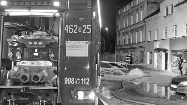 Tragiczny pożar w Głuchołazach przy ulicy Opolskiej – nie żyje mężczyzna