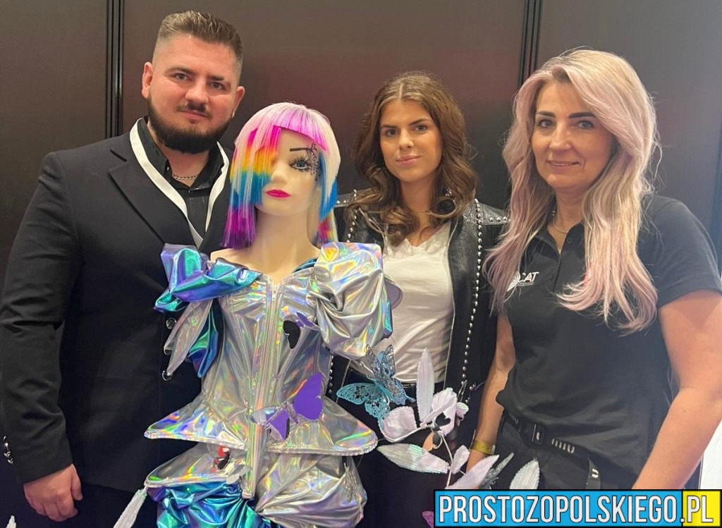 Krystyna Koszyk mistrzynią świata CMC we fryzjerstwie damskim!World Champion Hairstylist, zawody fryzjerskie, poska mistrzynią świata, cmc, zawody cmc, opolanka mistrzem świata, mistrzostwa świata fryzjerskie,