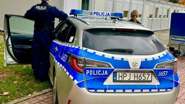 Paczków: Policjanci uratowali życie choremu na cukrzycę dzięki szybkiej reakcji