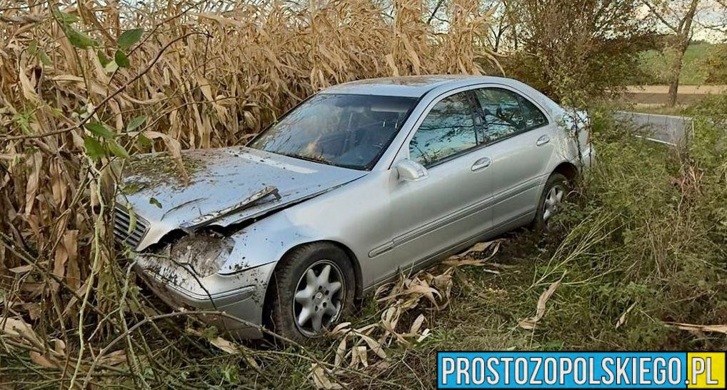Zostawił rozbity samochód w polu i uciekł. 51-latek z Otmuchowa miał 2 promile