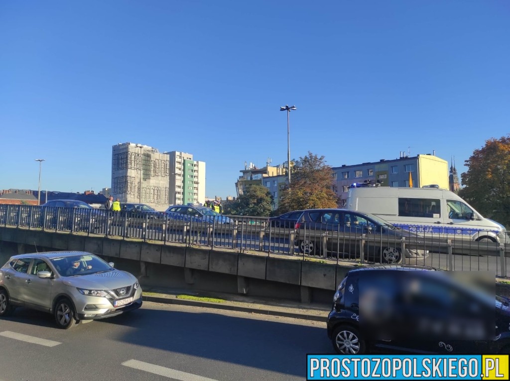 Opole: pijany kierowca zatrzymany na estakadzie. Wiózł 3-latka