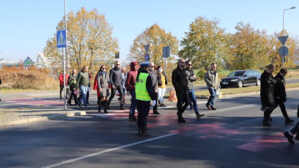 Objazdy i zalecenia dla kierowców na czas Wszystkich Świętych – zmiany w ruchu na drogach Opolszczyzny