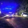 Wypadek na trasie Góra Świętej Anny – Zdzieszowice. Samochód dachował i uderzył w drzewo