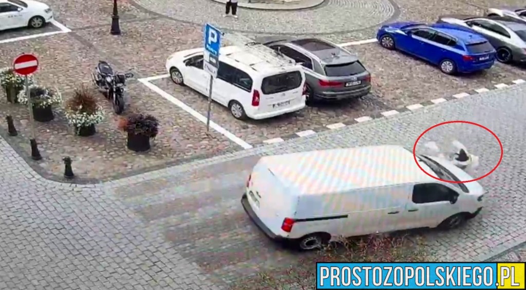 potrąceie kobiety w namysłowie,potrącenie kobiety w ciąży, potrącenie na pasach, potrącenie na pasach wideo, potrącenie ciężarnej na pasach, 