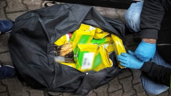 Opole: Policjanci zatrzymali 50-latka podejrzanego o handel sterydami i posiadanie narkotyków