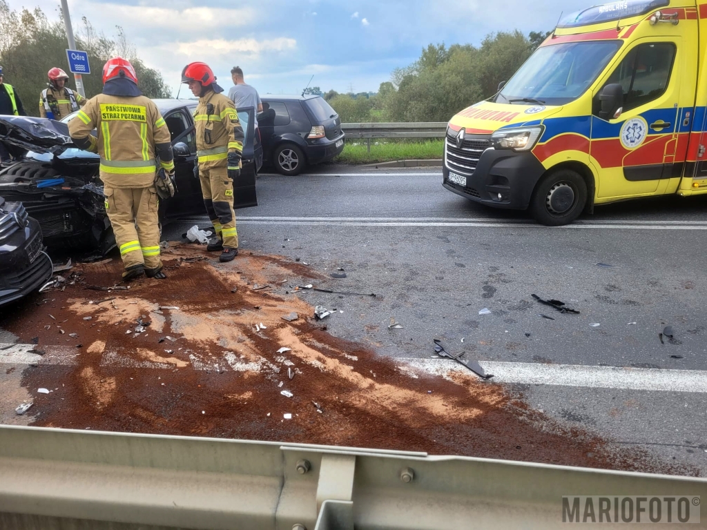 wypadek opole, wypadek na obwodnicy, obwodznica zablokowana, zderzenie aut na obwodnicy opola, nieprzejezdna obwodnica opola, 