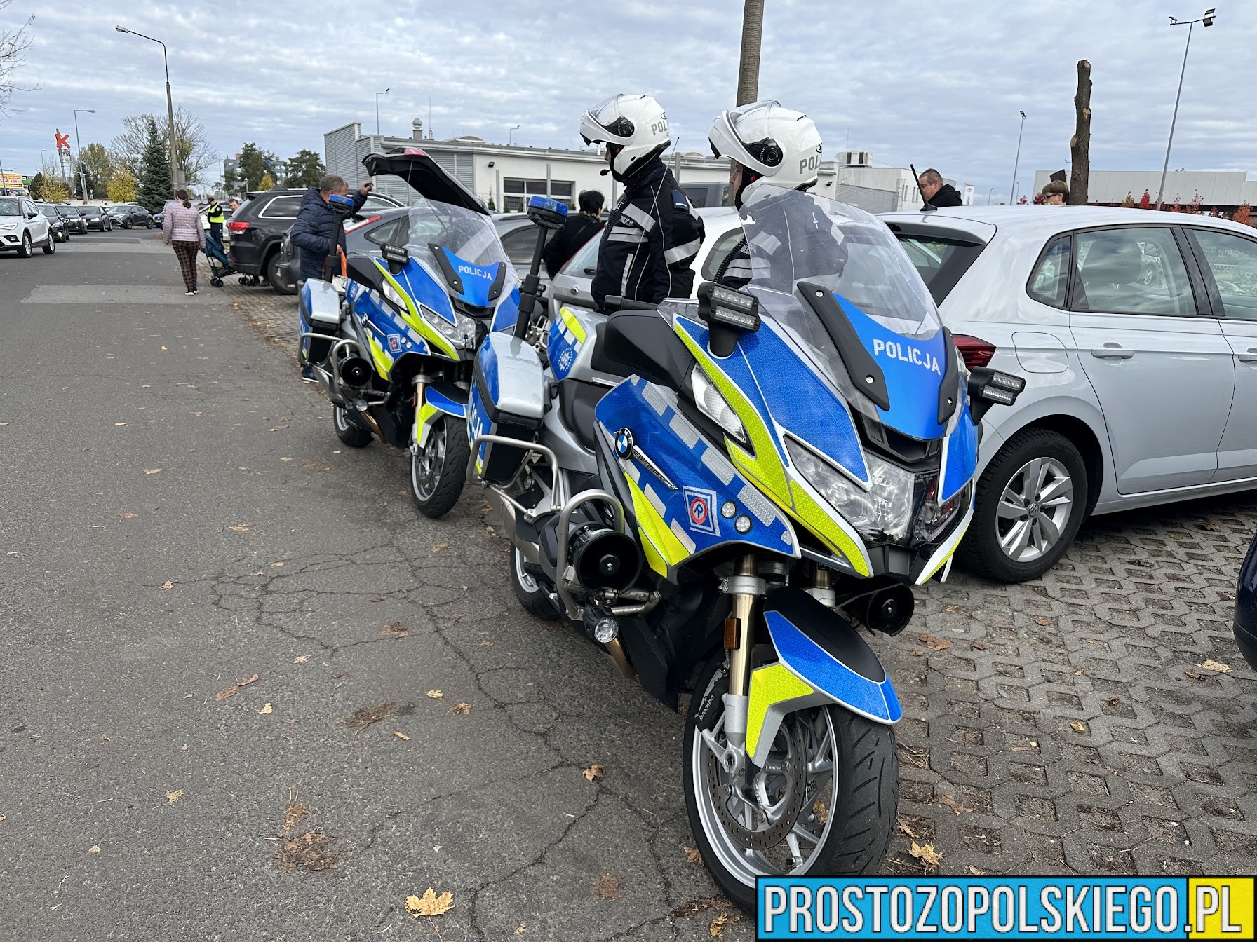 Podczas przygotowań do Święta Zmarłych pamiętajmy o bezpieczeństwie