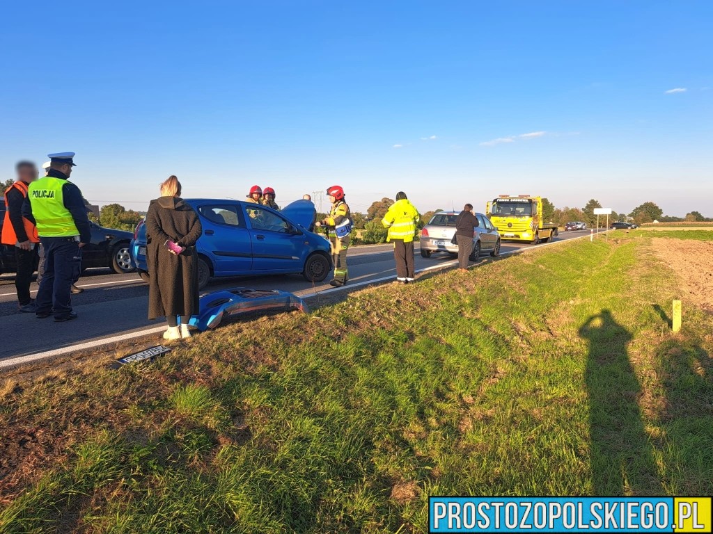 Wypadek na DK42 w Kamienisku – zderzenie dwóch samochodów