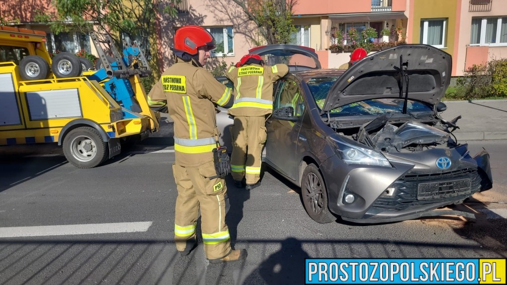 wypadek, wypadek na rondzie w opolu, wypadek na estakadzie, samochód uderzył w barierki, estakada opole wypadek , rondo opole wypadek,