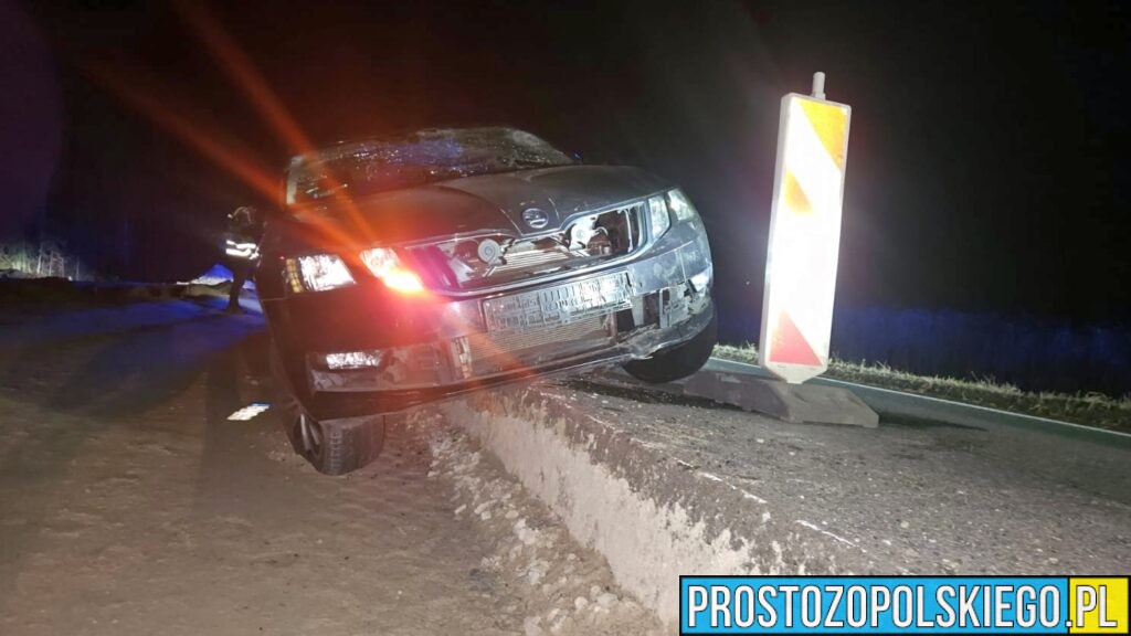 47-latek z 3 promilami zawisł Skodą na wykopie przy DK45 w Zawadzie