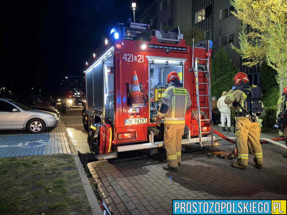 pożąr miszkania, pożąr mieszkania kędzierzyn-koźle, kk pożar mieszknia, pożąr mieszknia osiedle piastów, kk pożar, kk osiedle piastów,