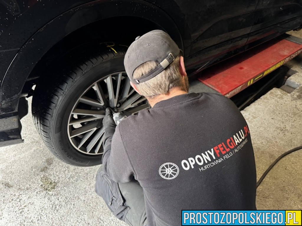 Kiedy zmienić opony letnie na zimowe? Poradnik kierowcy od oponyfelgialu.pl