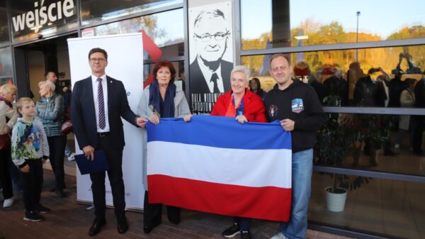 Wzruszająca uroczystość w Kędzierzynie-Koźlu. Hala Azoty nosi imię Kazimierza Pietrzyka