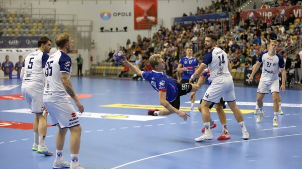 Corotop Gwardia Opole nadal bez zwycięstwa u siebie. Przegrana z MKS-em Kalisz 23:25 w Stegu Arenie