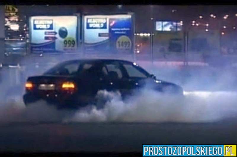 Niebezpieczny drift na rondzie w Zdzieszowicach. 28-letni kierowca BMW ukarany wysokim mandatem