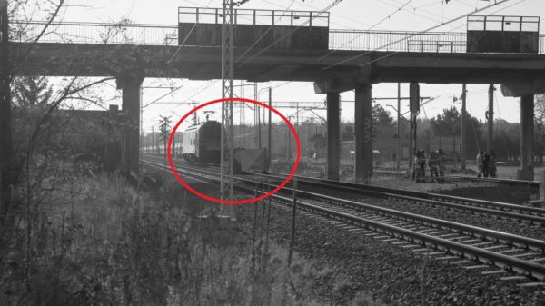 Tragiczne zdarzenie na torach w Przyworach Opolskich. Nie żyje 77-letni mężczyzna