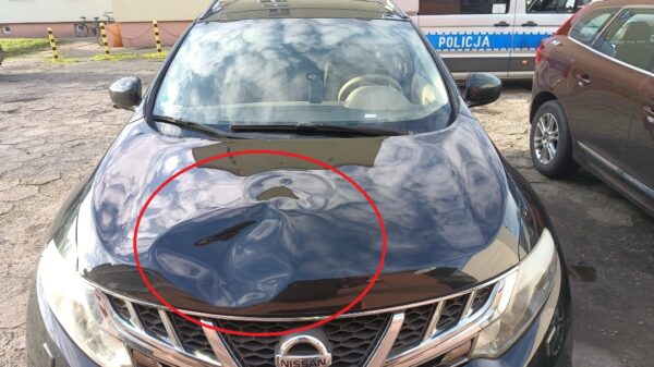 Dwa groźne potrącenia pieszych w powiecie strzeleckim. Policja apeluje o ostrożność na przejściach