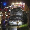 Pożar samochodu w Opolu – strażak z OSP gasił auto gaśnicą jeszcze przed przyjazdem jednostek
