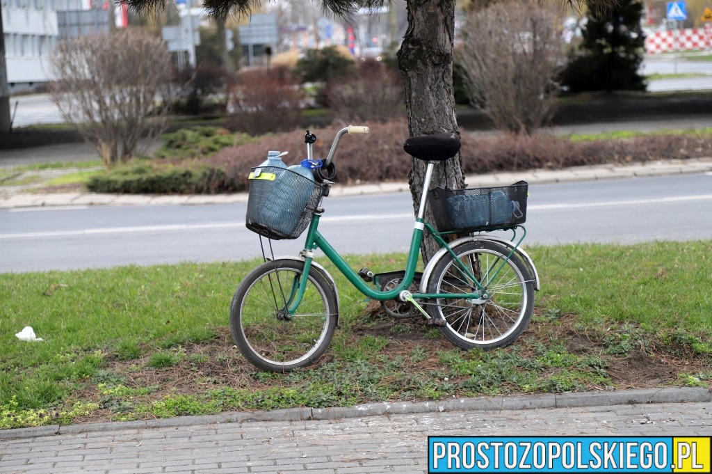 Nietrzeźwa rowerzystka zatrzymana przez policję w Strzelcach Opolskich – miała ponad 2,5 promila alkoholu i aktywny zakaz kierowania