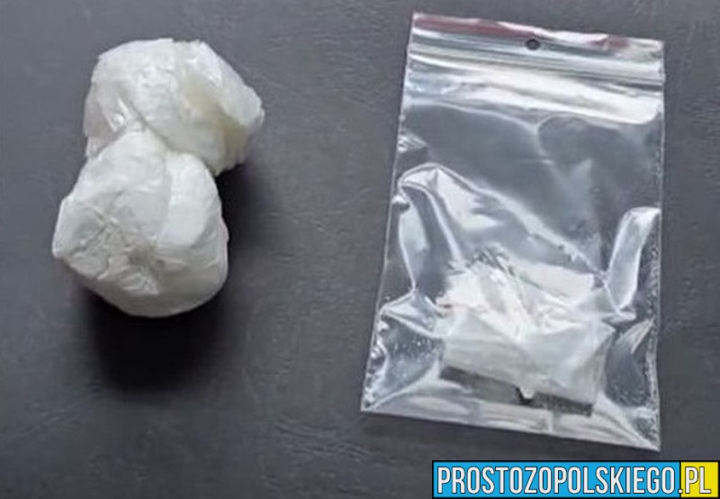 Prudniccy kryminalni zatrzymali dwóch mężczyzn za posiadanie amfetaminy. Jeden z nich był pod wpływem narkotyków