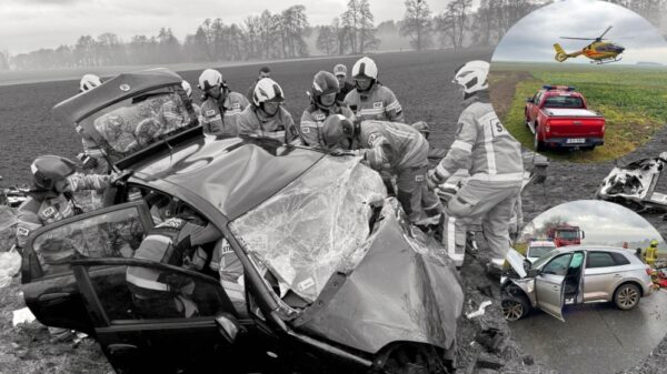 Tragiczny wypadek na DW 409 w Dobrej. Lądowały dwa śmigłowce LPR, nie żyje nienarodzone dziecko