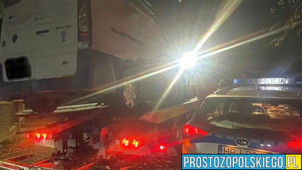 40-latek odpowie przed sądem za kierowanie busem bez uprawnień