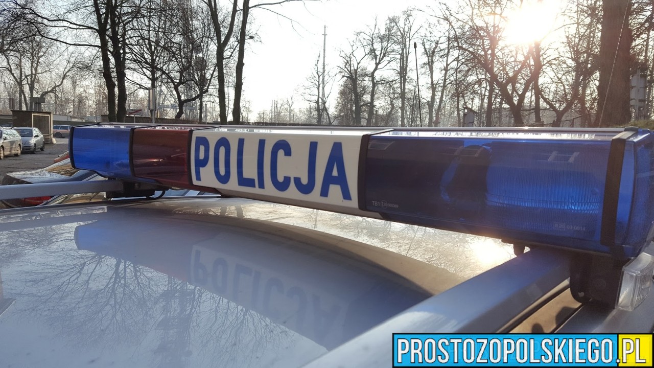 Krapkowice: Policjanci uratowali 75-latka. Dzięki ich determinacji senior trafił do szpitala