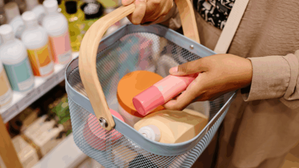 Krapkowice: 28- i 43-latka zatrzymane na gorącym uczynku kradzieży. Policja ujawnia kolejne przestępstwa