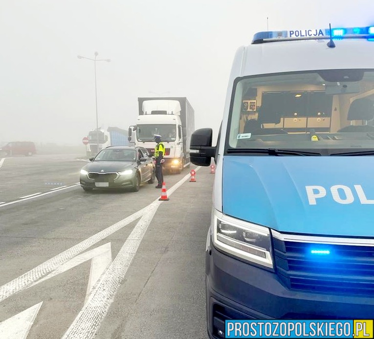 Wypadek na A4 pod Siedliskami. Bus najechał na ciężarówkę – utrudnienia w kierunku Wrocławia