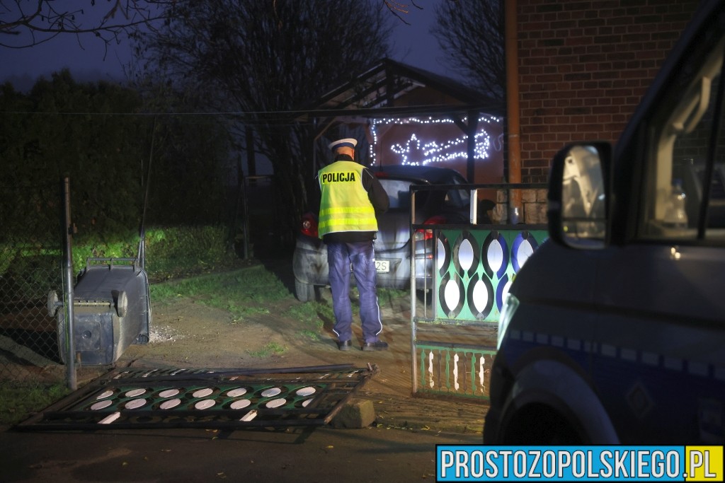 7 latek potrącił autem 5 latkę, 7 latek uruchomił samochód, dziecko uruchomiło pojad, dziecko potrąciło dziecko autem, wypadek w domecku, domecko potrącenie przez 7 latka,
