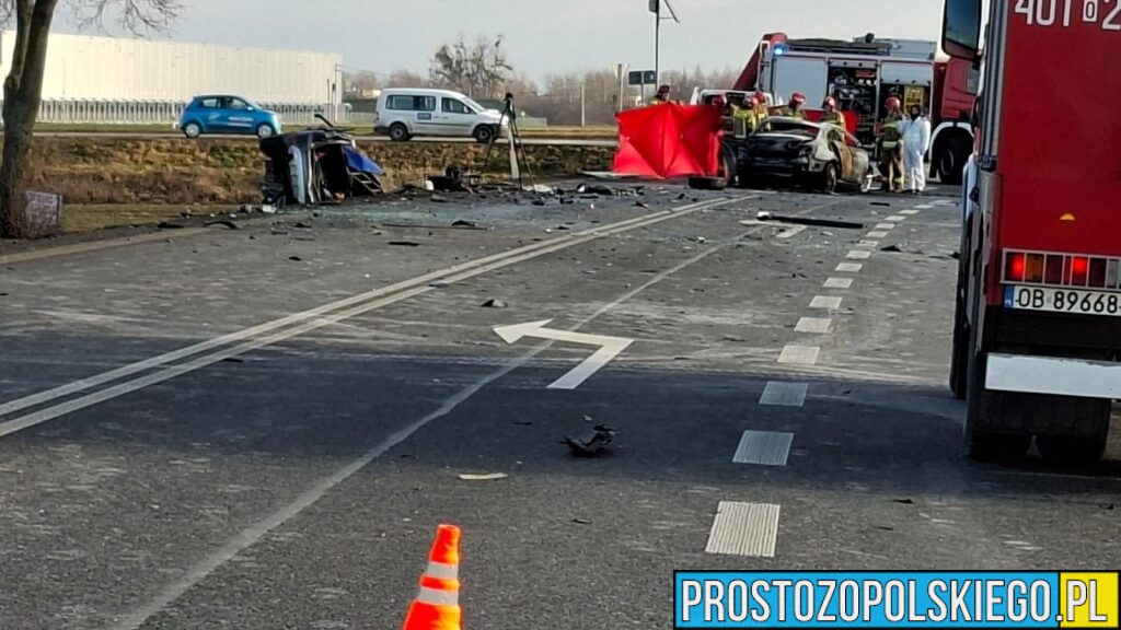 Tragiczny wypadek pod Brzegiem. Konsulat potwierdza śmierć pięciu obywateli Ukrainy