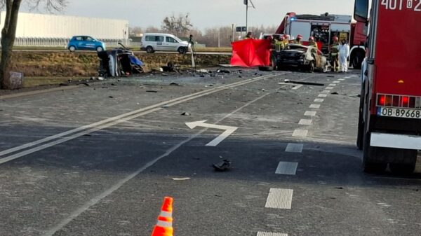 Tragiczny wypadek pod Brzegiem. Konsulat potwierdza śmierć pięciu obywateli Ukrainy