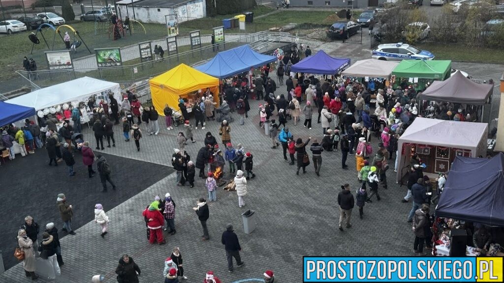 Jarmark Świąteczny przy PSP 21 w Opolu już 3 grudnia! Magia Świąt na Sienkiewicza 4