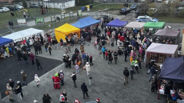 Jarmark Świąteczny przy PSP 21 w Opolu już 3 grudnia! Magia Świąt na Sienkiewicza 4