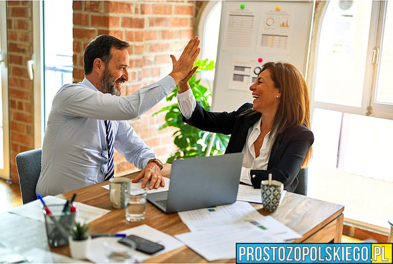 Dlaczego prosty język jest kluczem do skutecznej komunikacji?