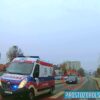 Samochód osobowy jechał tuż za karetką na sygnałach. Niebezpieczna sytuacja na ul. Niemodlińskiej w Opolu (WIDEO)