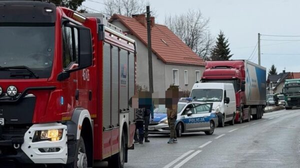 Wypadek na przejściu dla pieszych w miejscowości Podkamień.11-latek trafił do szpitala.