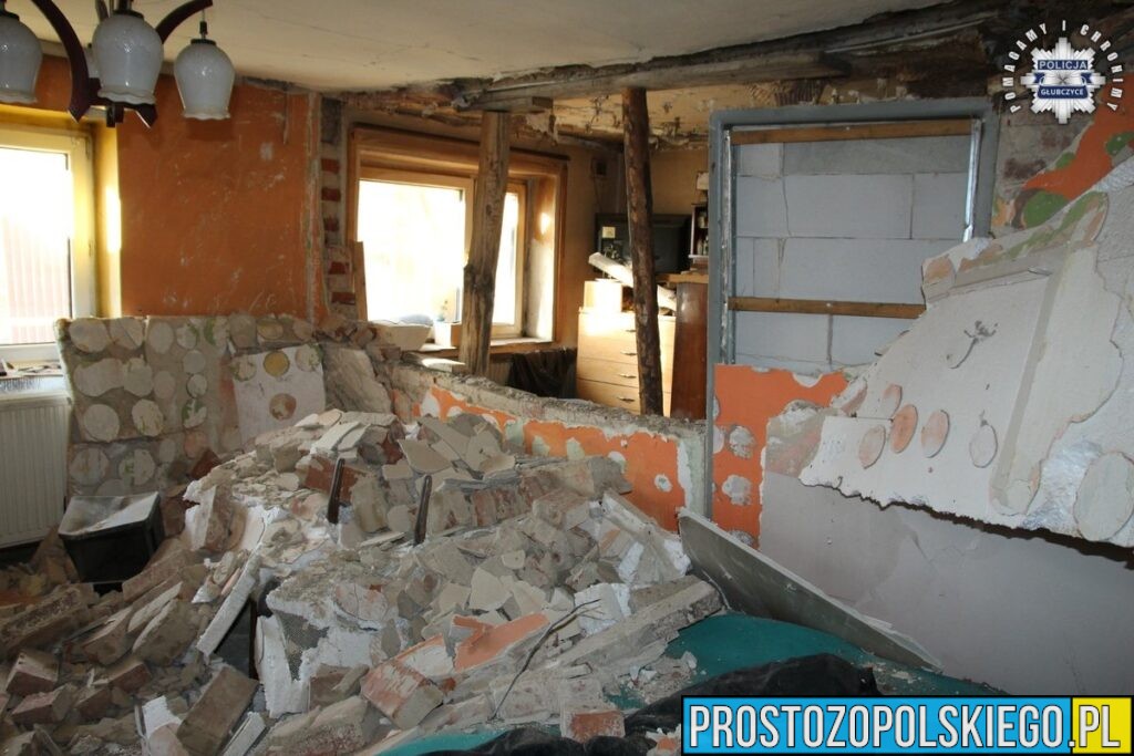 Włodzienin: Wybuch gazu w&nbsp;budynku mieszkalnym. 63-latek trafił do&nbsp;szpitala