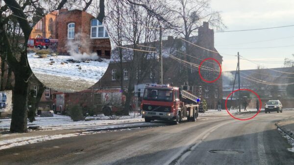 Pożar w budynku wielorodzinnym w Głogówku. Ewakuowano sześć osób