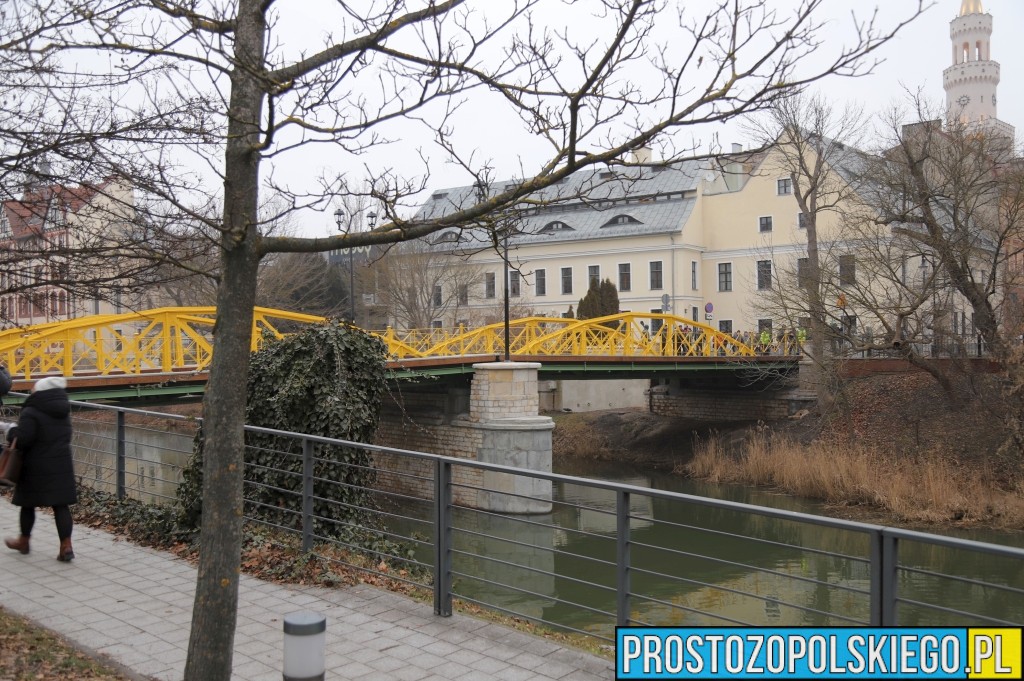 żółty most, most otwarty, zmiana organizacji ruchu, most otwarty dla&nbsp;pieszych, żółty most otwarty po&nbsp;remoncie, żółty most w&nbsp;opolu,