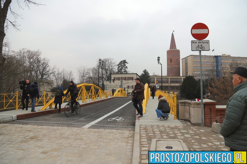 żółty most, most otwarty, zmiana organizacji ruchu, most otwarty dla&nbsp;pieszych, żółty most otwarty po&nbsp;remoncie, żółty most w&nbsp;opolu,