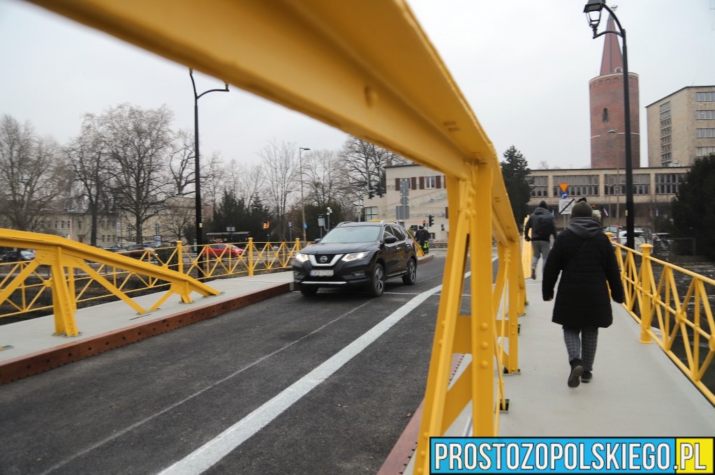 żółty most, most otwarty, zmiana organizacji ruchu, most otwarty dla&nbsp;pieszych, żółty most otwarty po&nbsp;remoncie, żółty most w&nbsp;opolu,