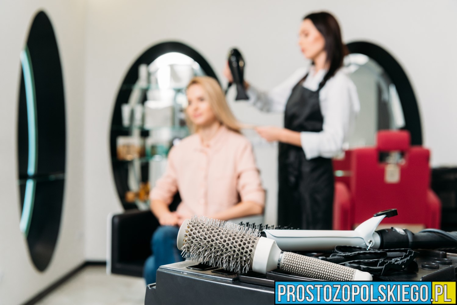 Hurtownia fryzjerska – jak kupować taniej i wygodniej?